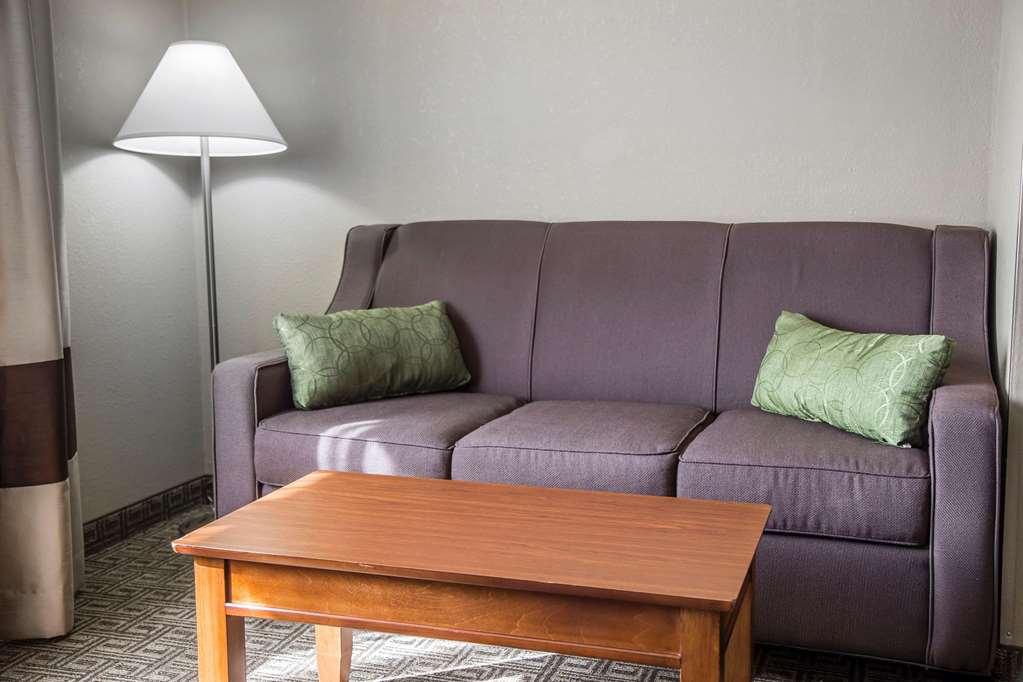 Quality Inn & Suites Bradford Zimmer foto